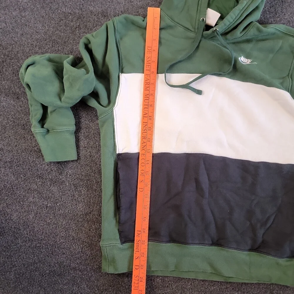 Nike Hoodie Mens Small Green Black Club Fleece Pullover Swoosh Sweatshirt
